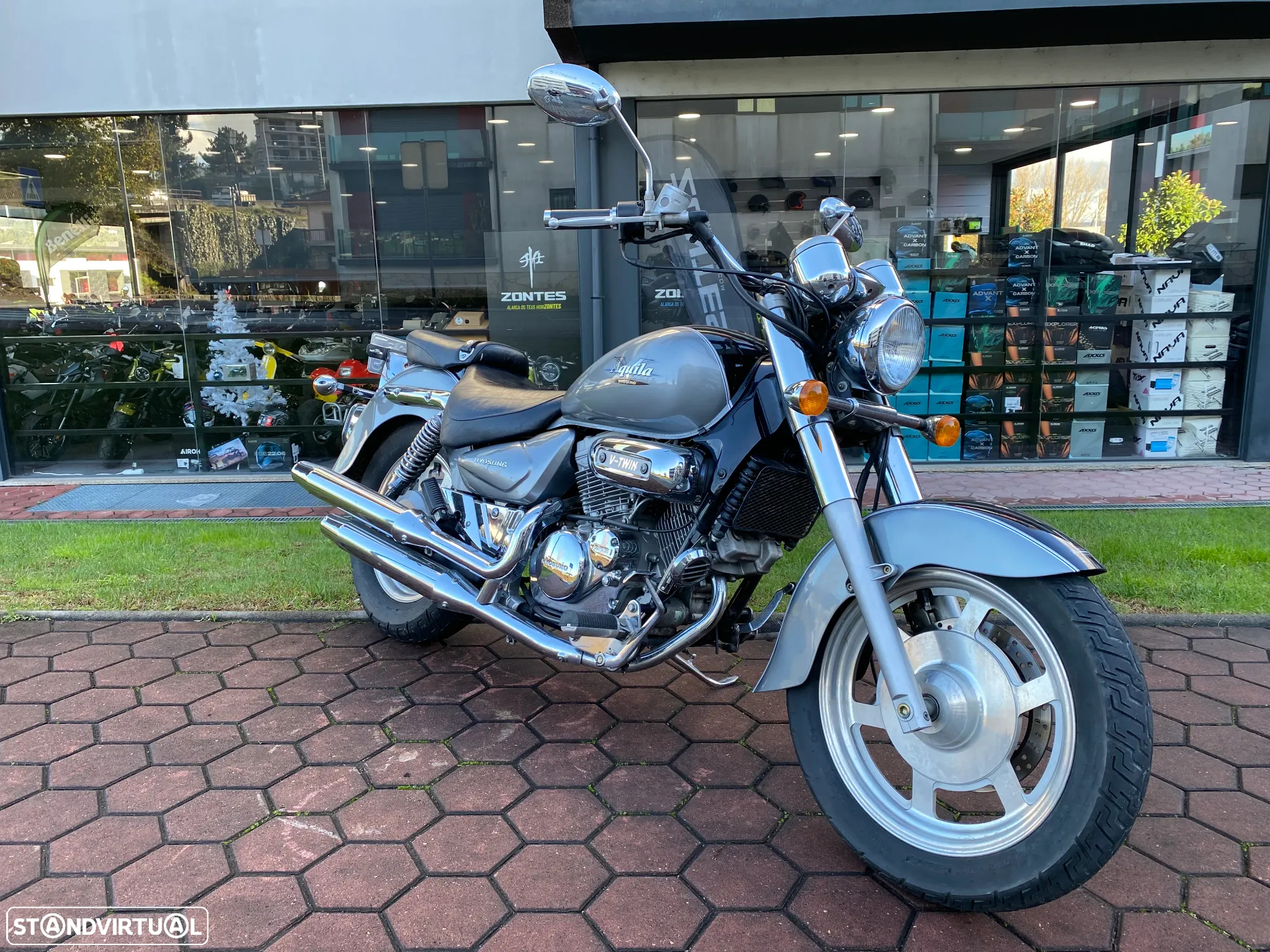 Hyosung GV Moto como nova - 2