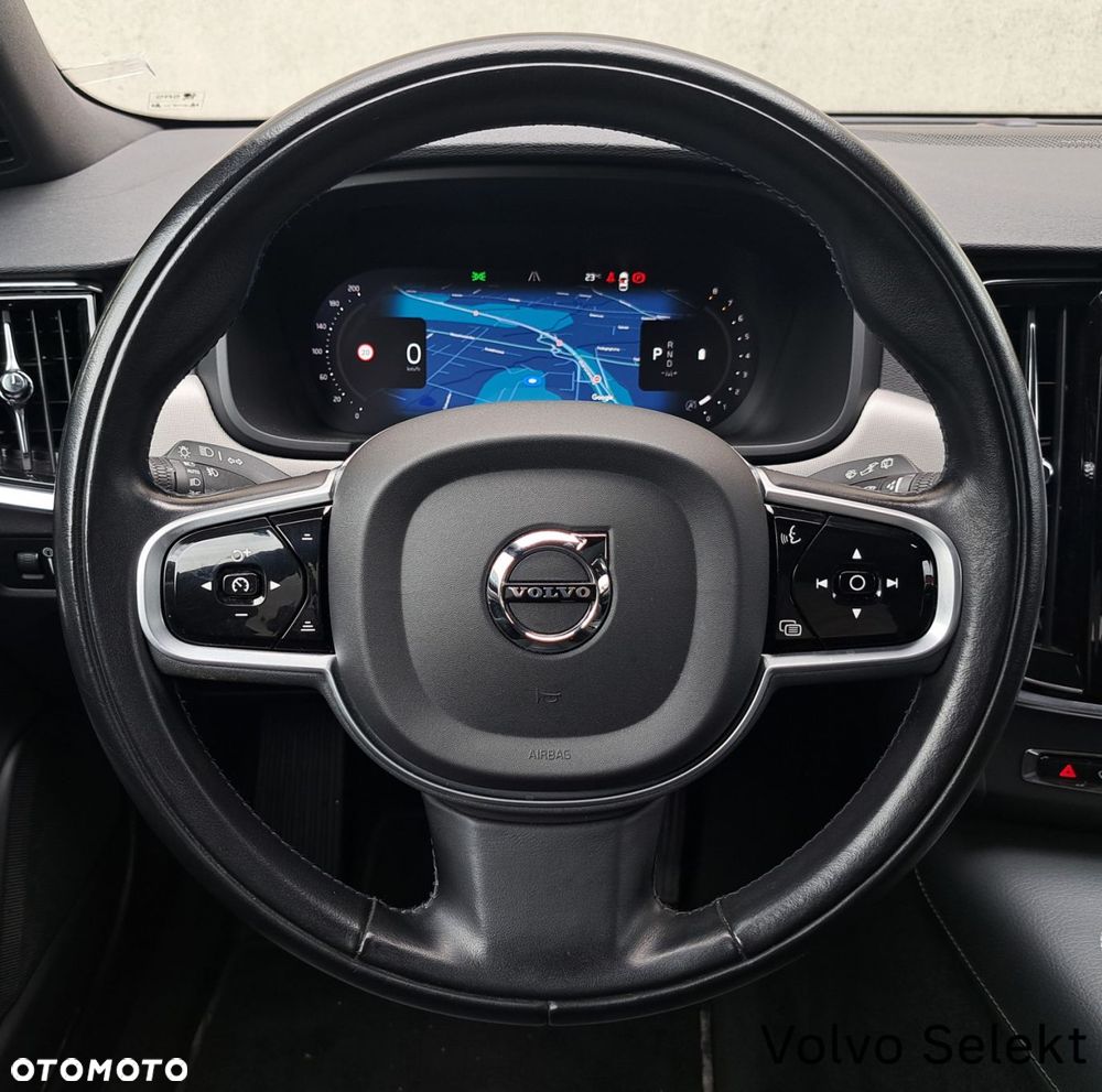 Volvo V90 - 16