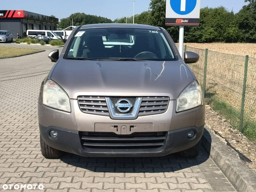 Nissan Qashqai - 2