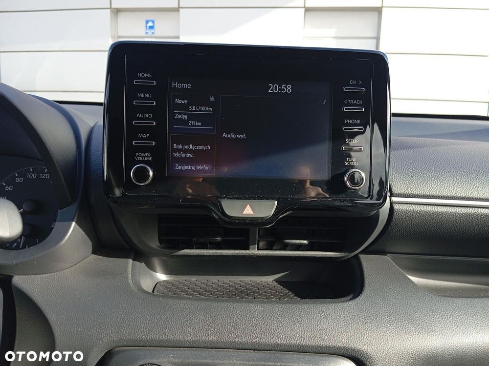 Toyota Yaris - 22