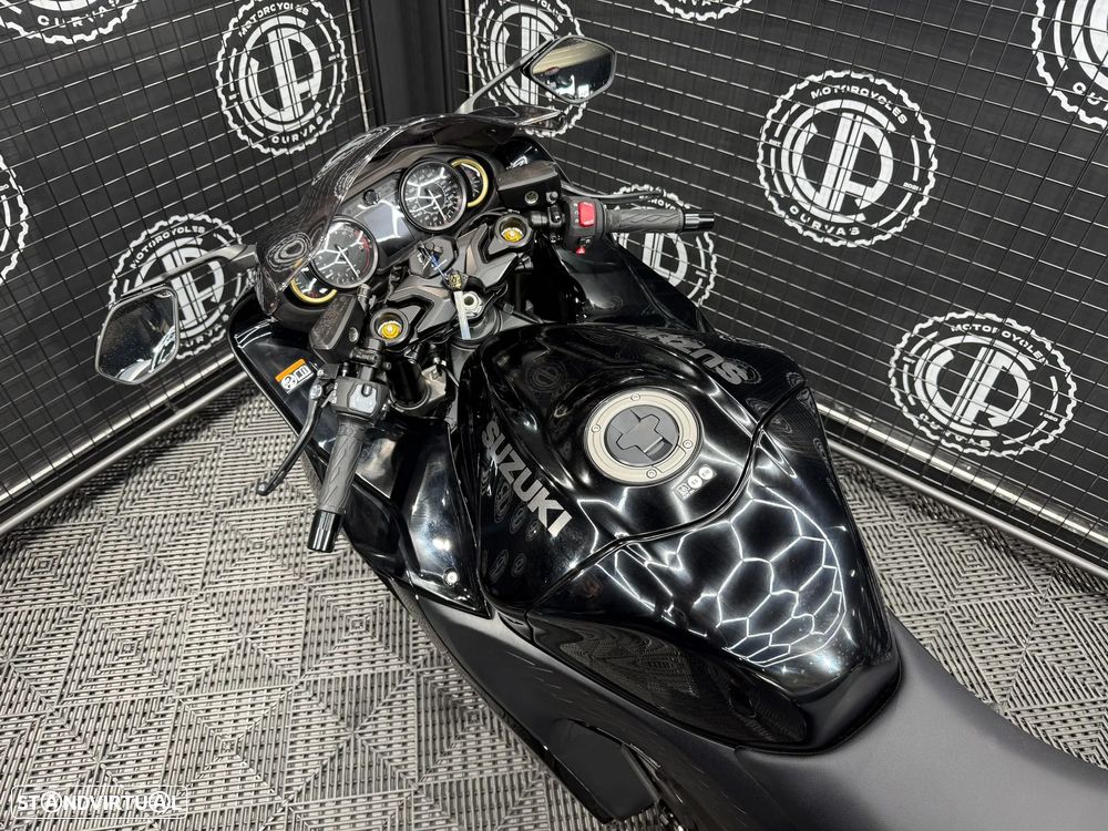 Suzuki Hayabusa - 3
