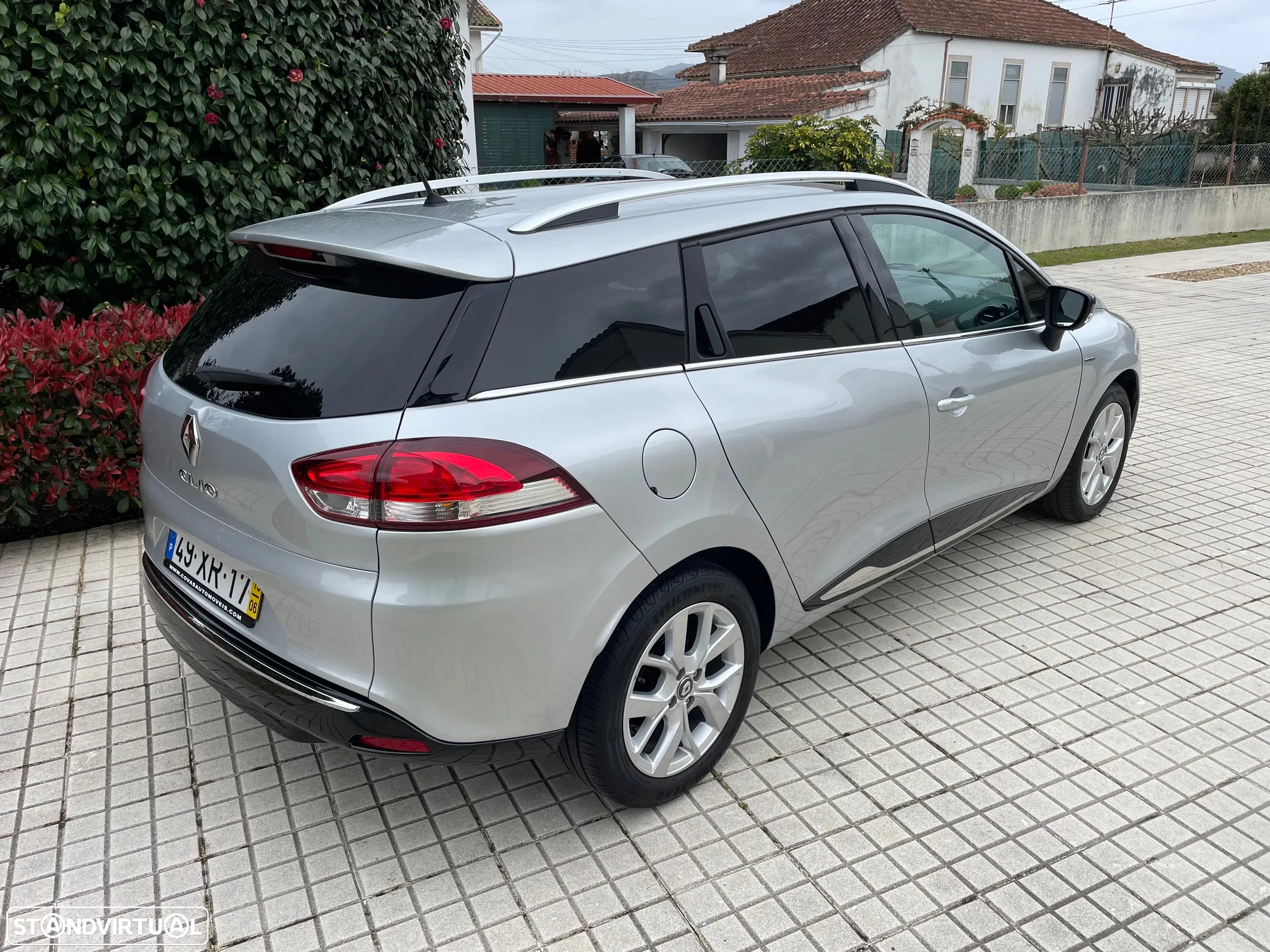 Renault Clio Sport Tourer 1.5 dCi Limited - 6