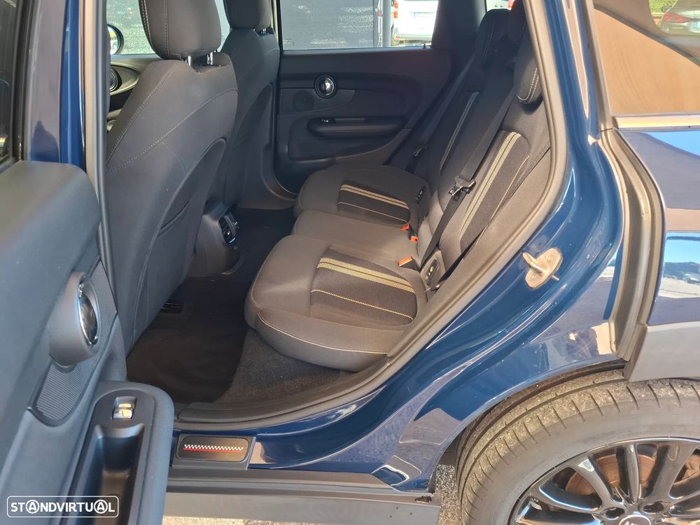 MINI Clubman One D - 44