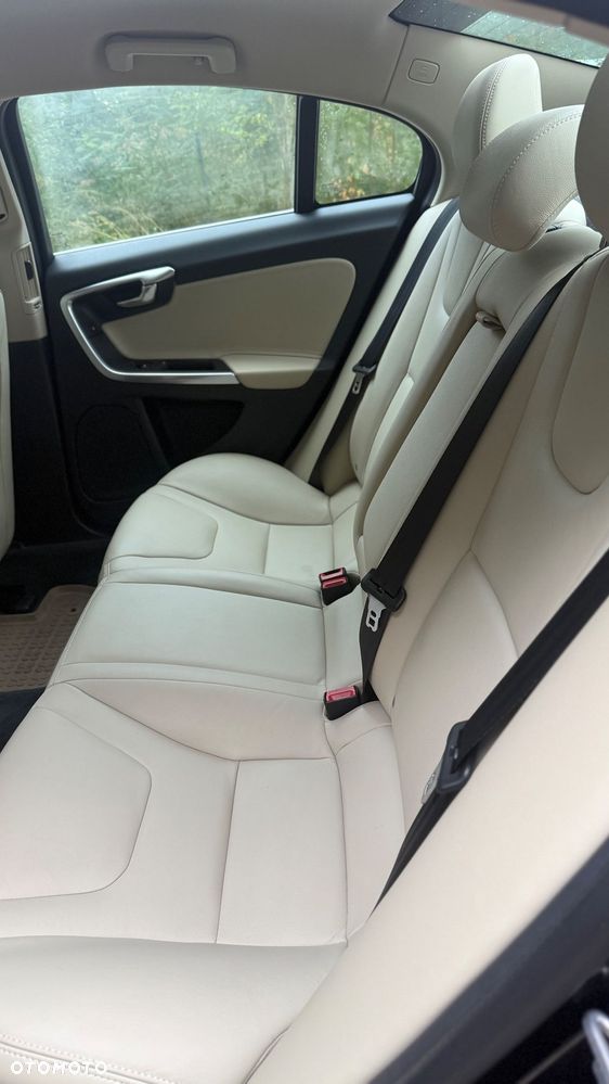 Volvo S60 - 20