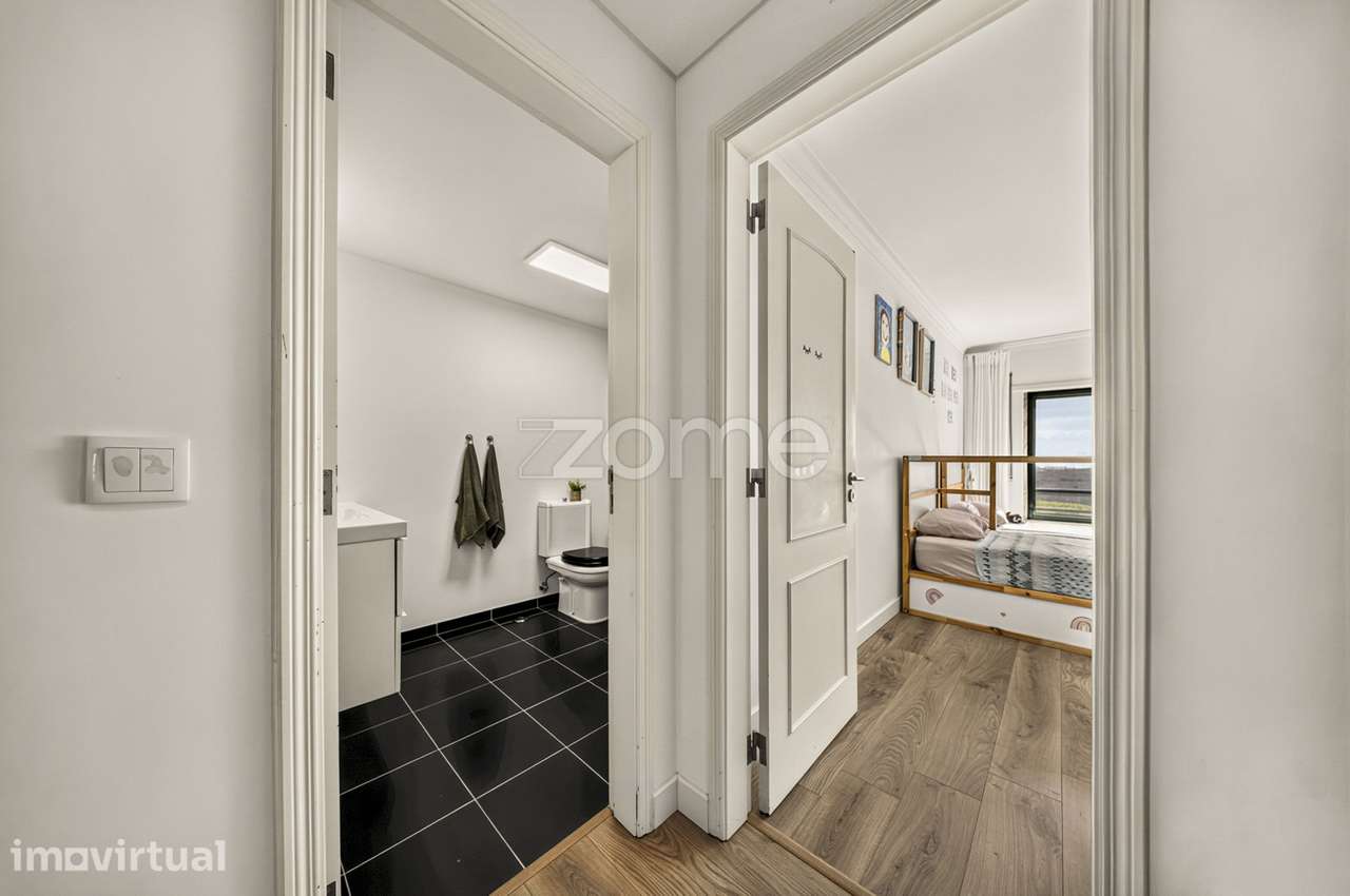 T4 Remodelado | 161 m² | Garagem de 41 m² - Grande imagem: 3/31