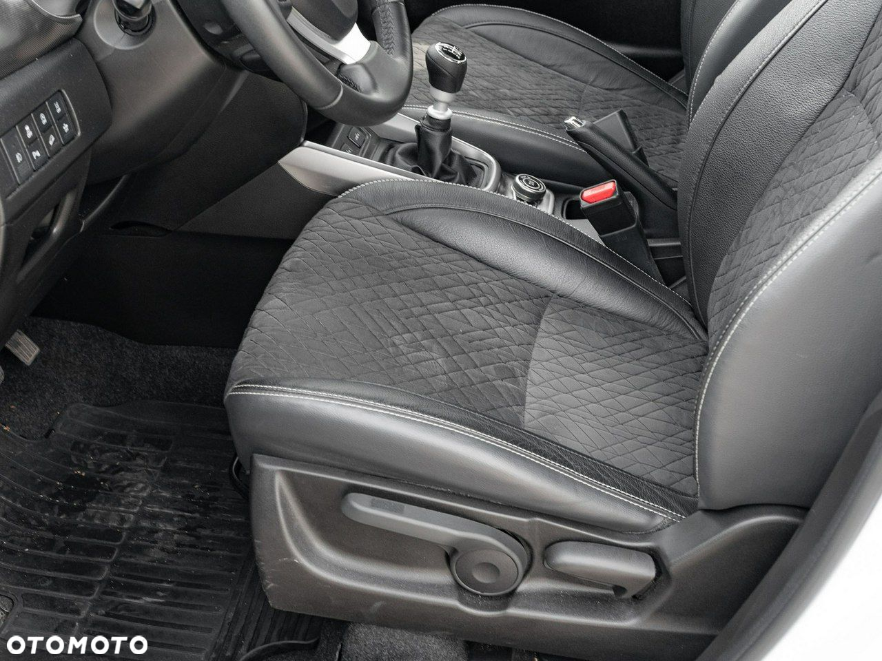 Suzuki Vitara - 13