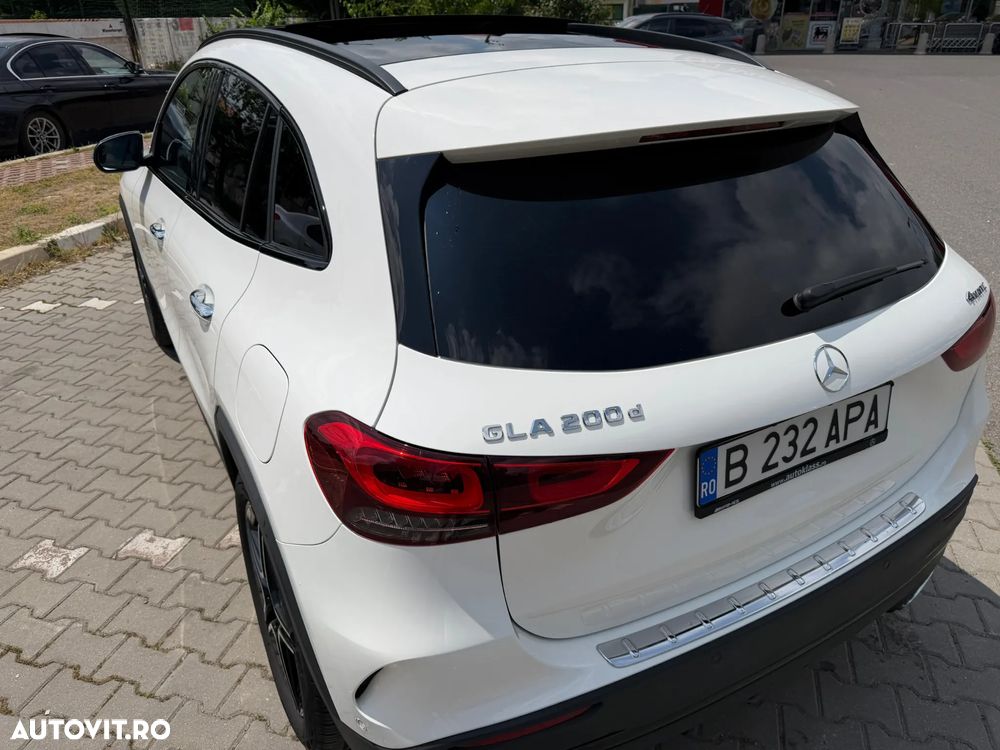 Mercedes-Benz GLA 200 d 4MATIC Aut. - 10