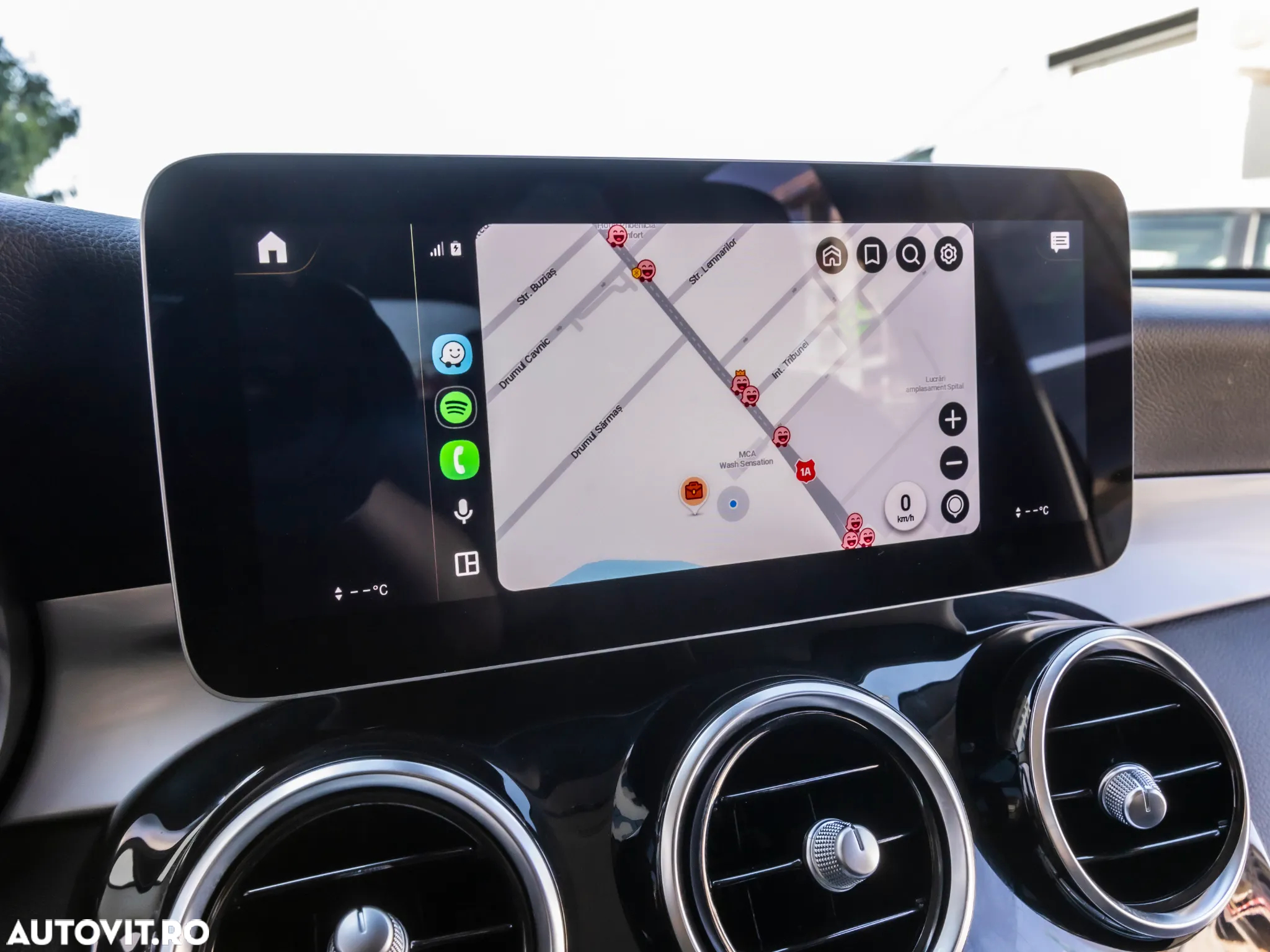 Mercedes-Benz GLC 300 e 4Matic 9G-TRONIC - 8