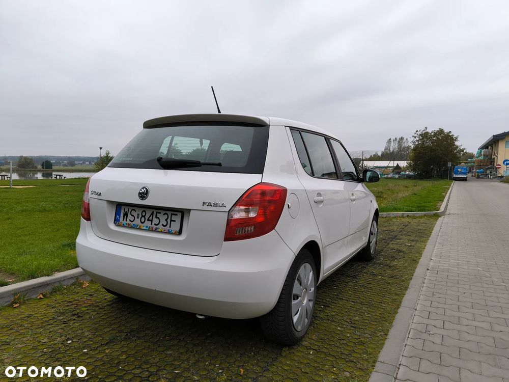 Skoda Fabia 1.4 16V Ambition - 6
