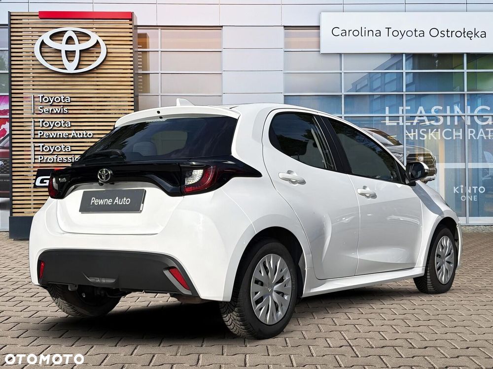 Toyota Yaris - 8