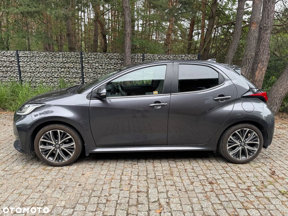 Toyota Yaris Hybrid 1.5 Executive - 12