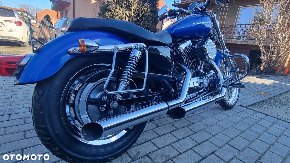 Harley-Davidson Sportster Custom 1200C - 4