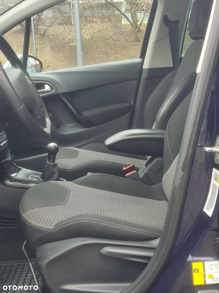 Citroën C3 Pure Tech (VTi) 82 Exclusive - 13