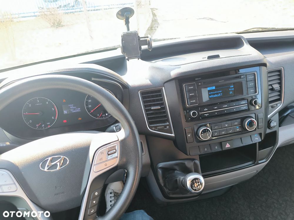 Hyundai H350 - 8