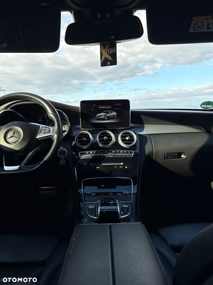 Mercedes-Benz Klasa C 250 7G-TRONIC - 22