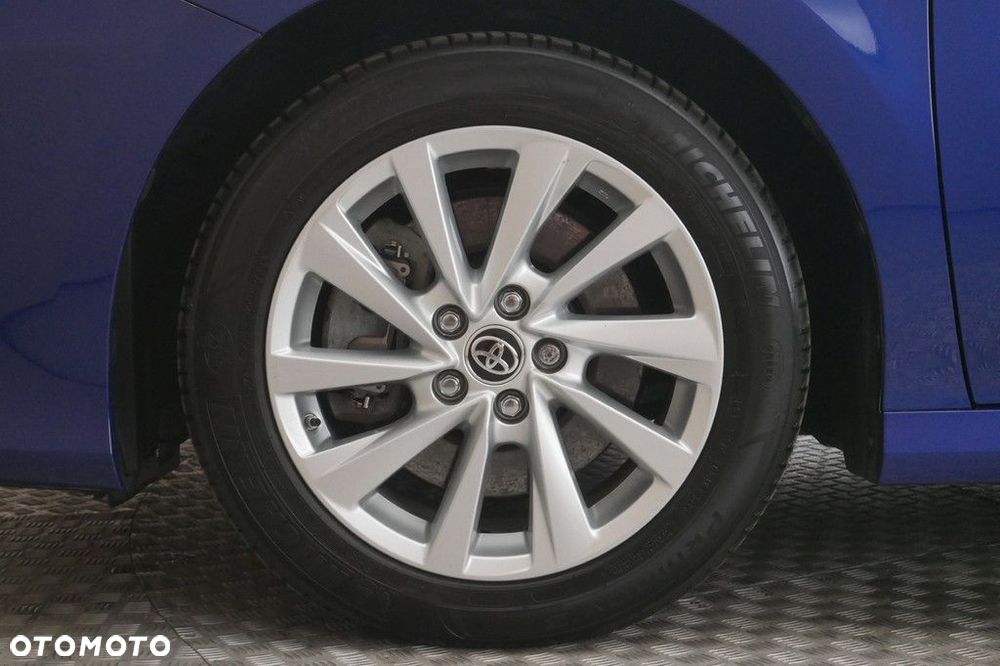 Toyota Camry 2.5 Hybrid Comfort CVT - 14