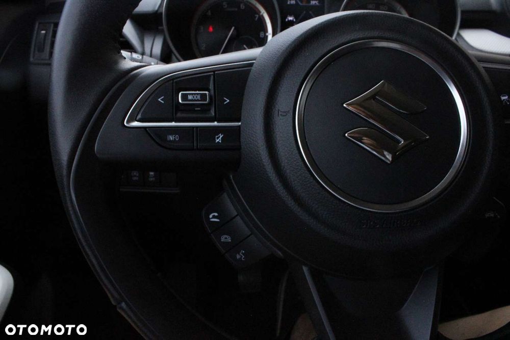 Suzuki Swift - 30