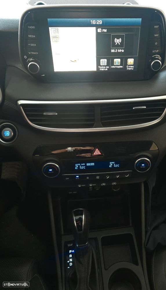 Hyundai Tucson 1.6 CRDi Premium +P.Pele+P.Style DCT - 11