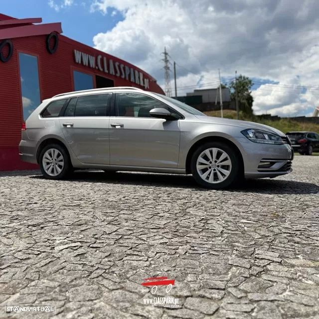VW Golf 1.6 TDI Confortline - 4