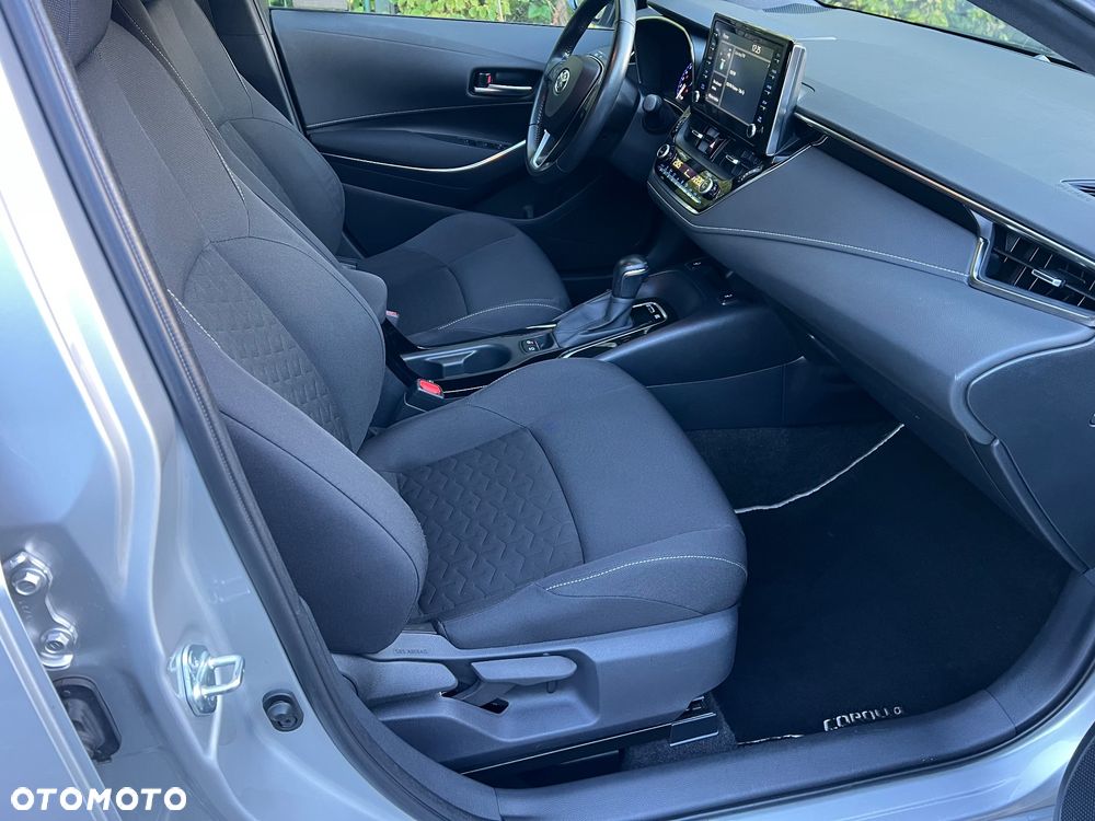 Toyota Corolla - 26