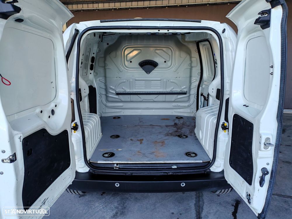 Fiat Fiorino 1.3 M-jet - 10