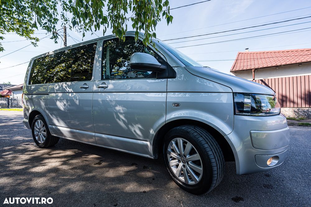 Volkswagen Multivan - 13