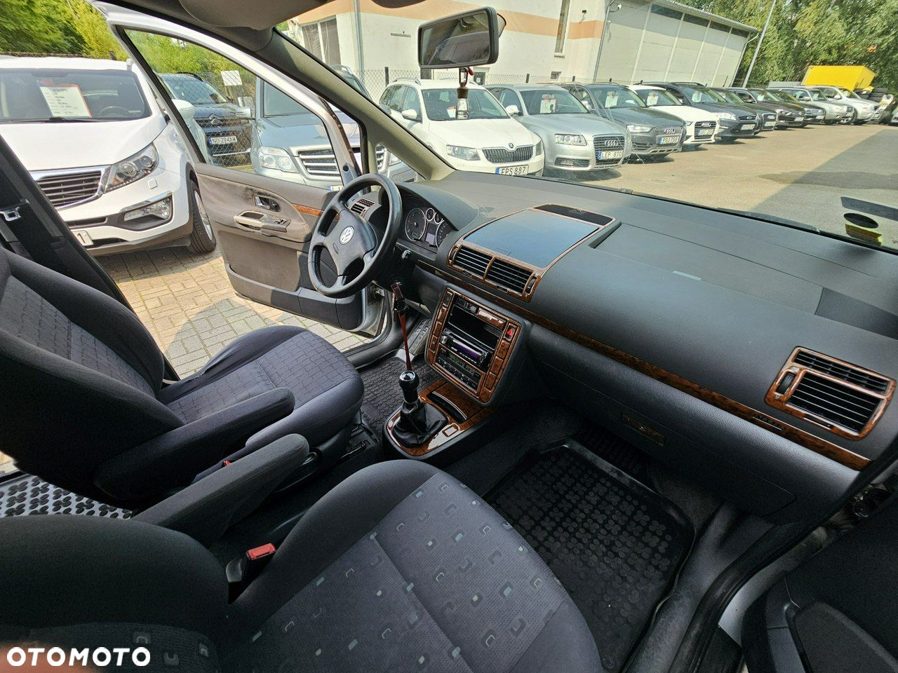 Volkswagen Sharan 1.9 TDI Family - 19