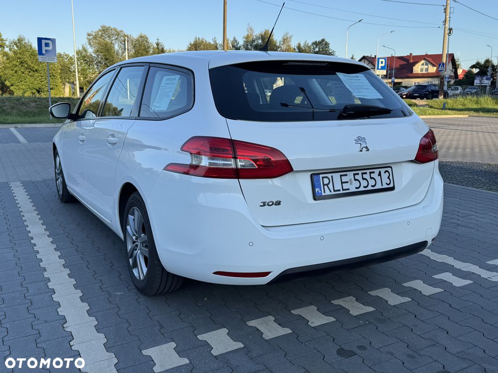 Peugeot 308 - 6