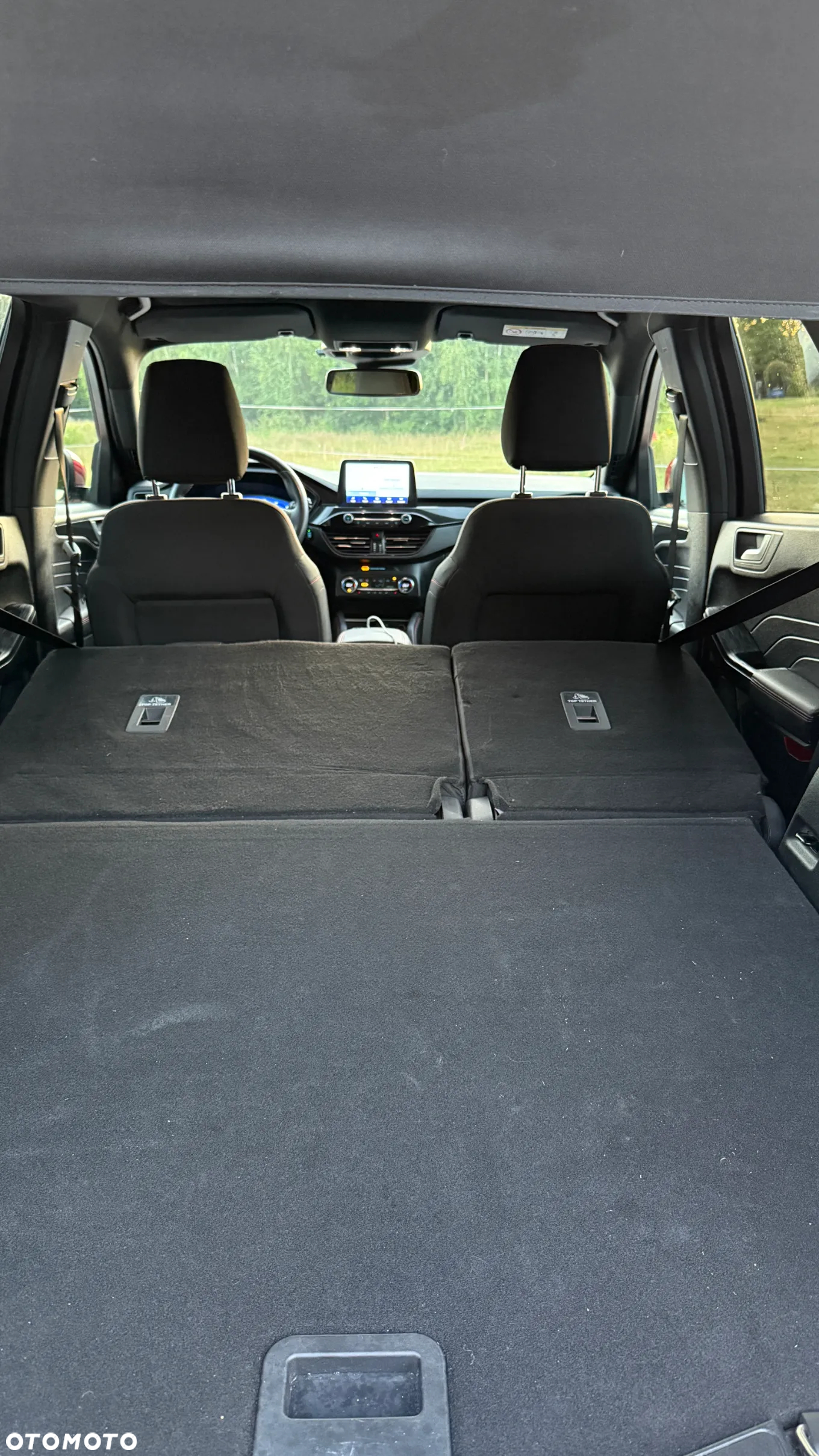 Ford Kuga 2.5 FHEV FWD ST-Line - 14