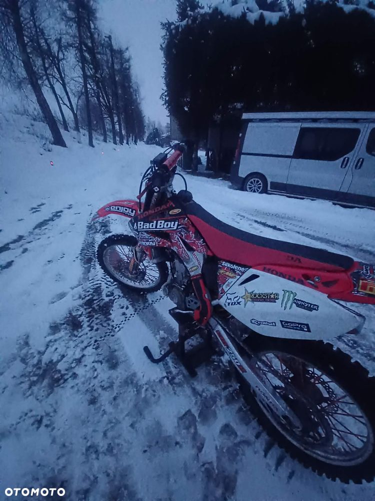Honda CRF - 8