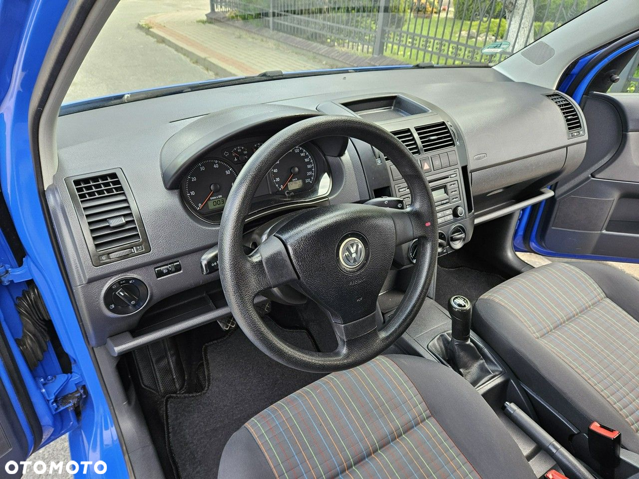 Volkswagen Polo - 8