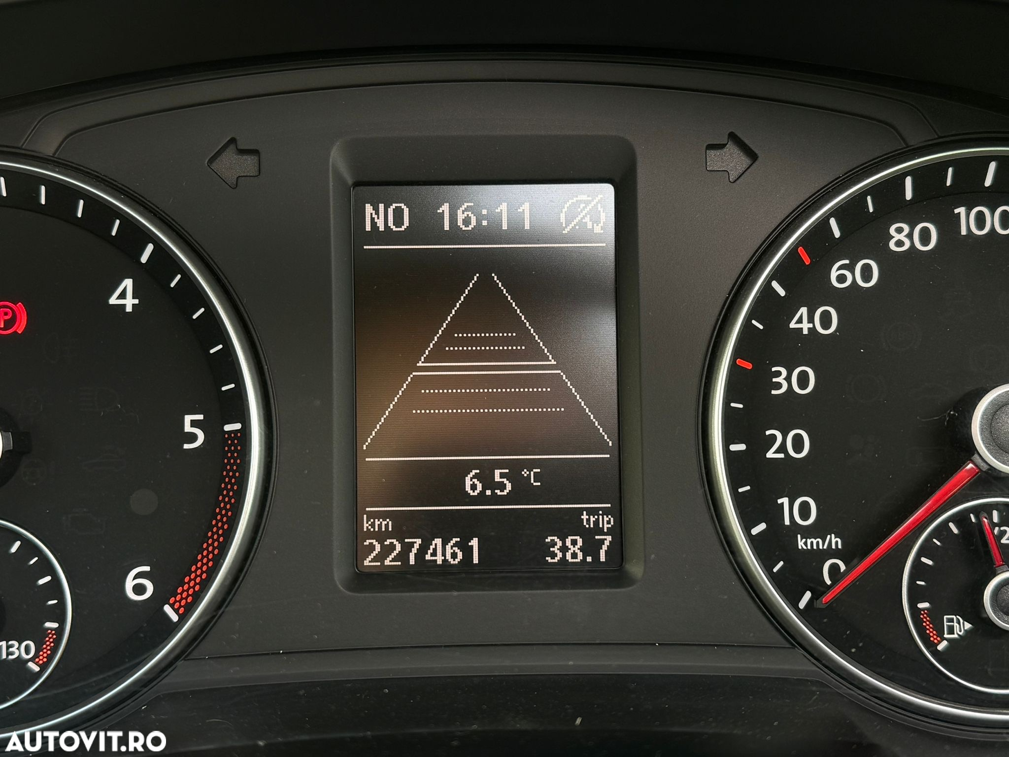 Volkswagen Sharan 2.0 TDI (BlueMotion Technology) Comfortline - 15