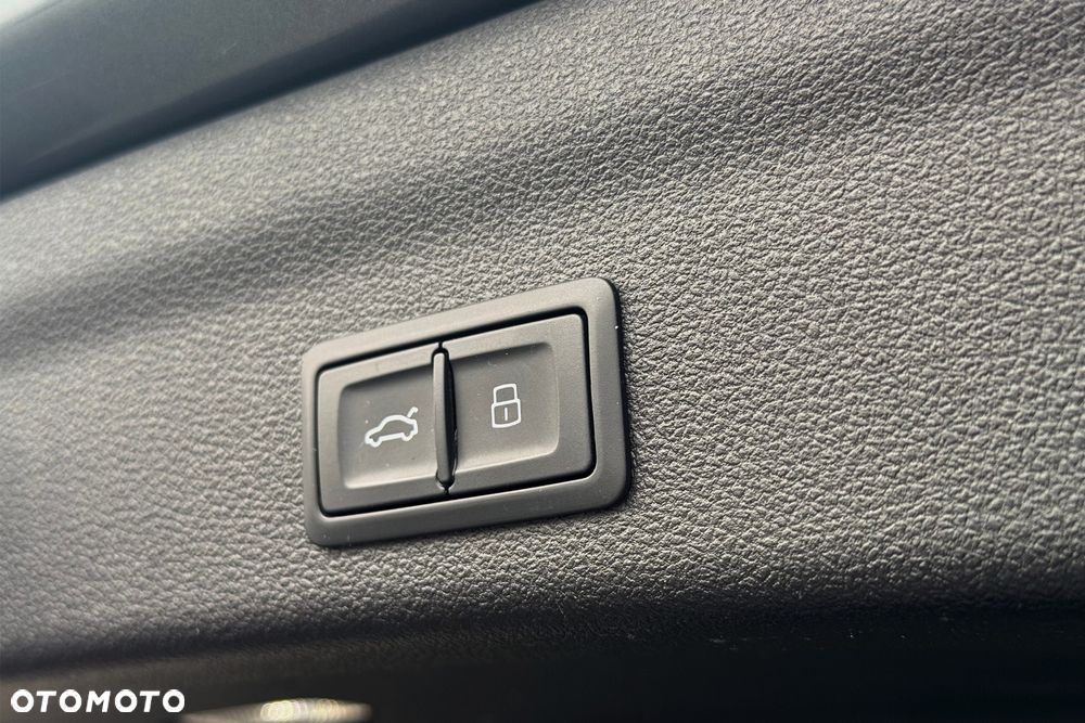 Audi A6 Avant 40 TDI S tronic S line - 38