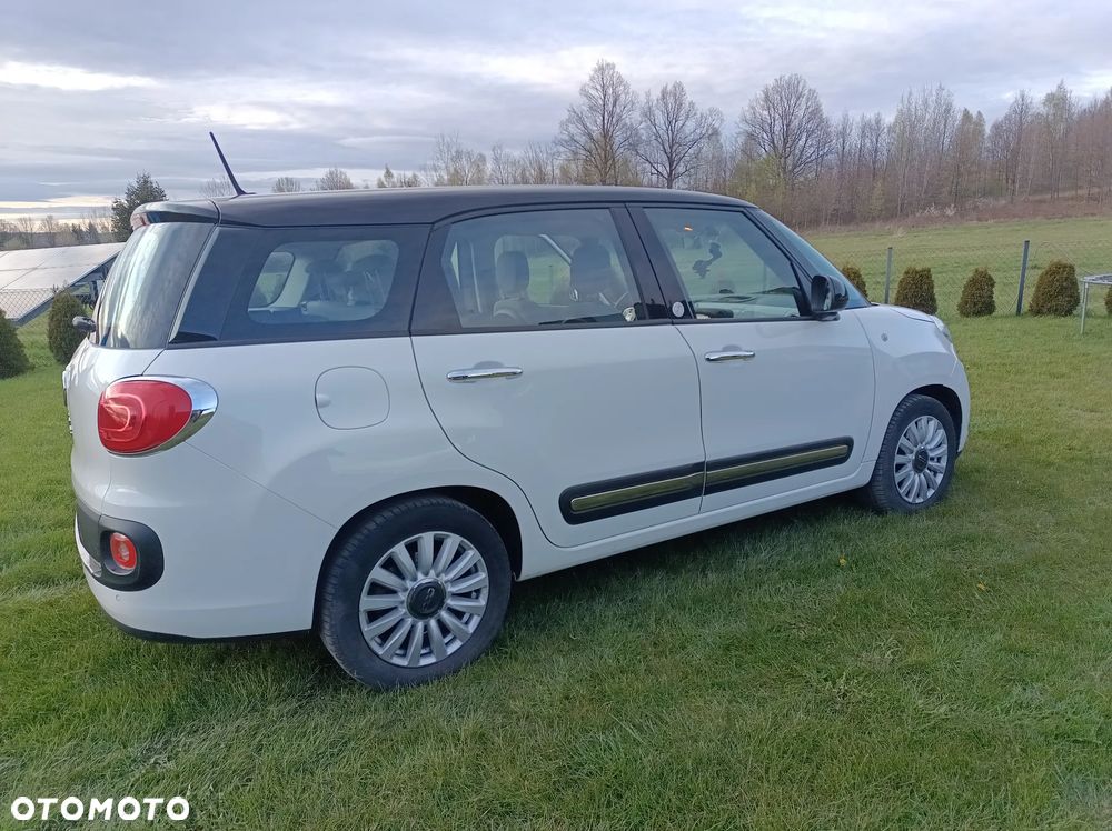 Fiat 500L Living 1.4 T-Jet 16V Lounge - 6