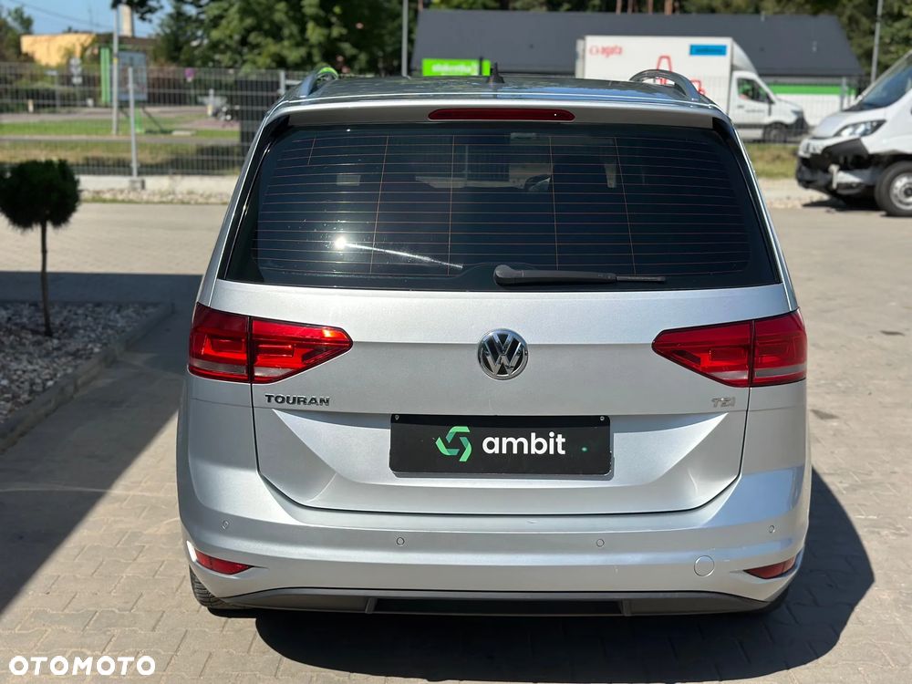 Volkswagen Touran 1.2 TSI (BlueMotion Technology) Trendline - 6