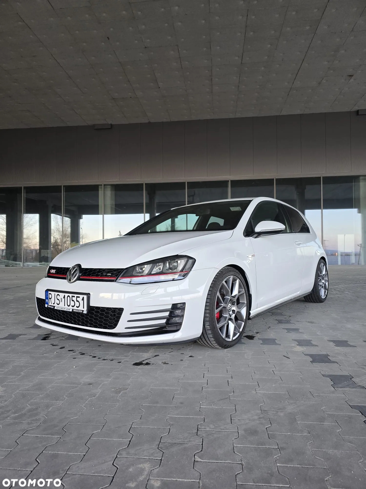 Volkswagen Golf VII 2.0 TSI BMT GTI - 2