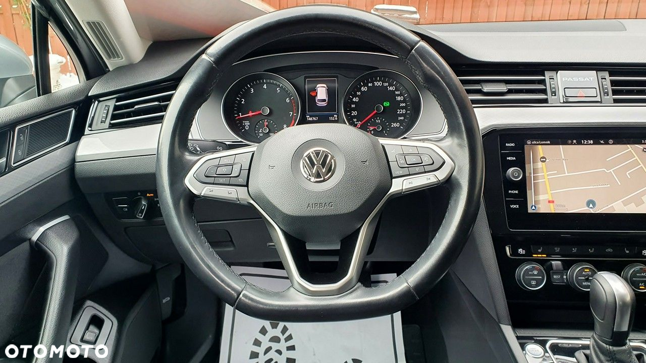 Volkswagen Passat 2.0 TSI Business DSG - 20