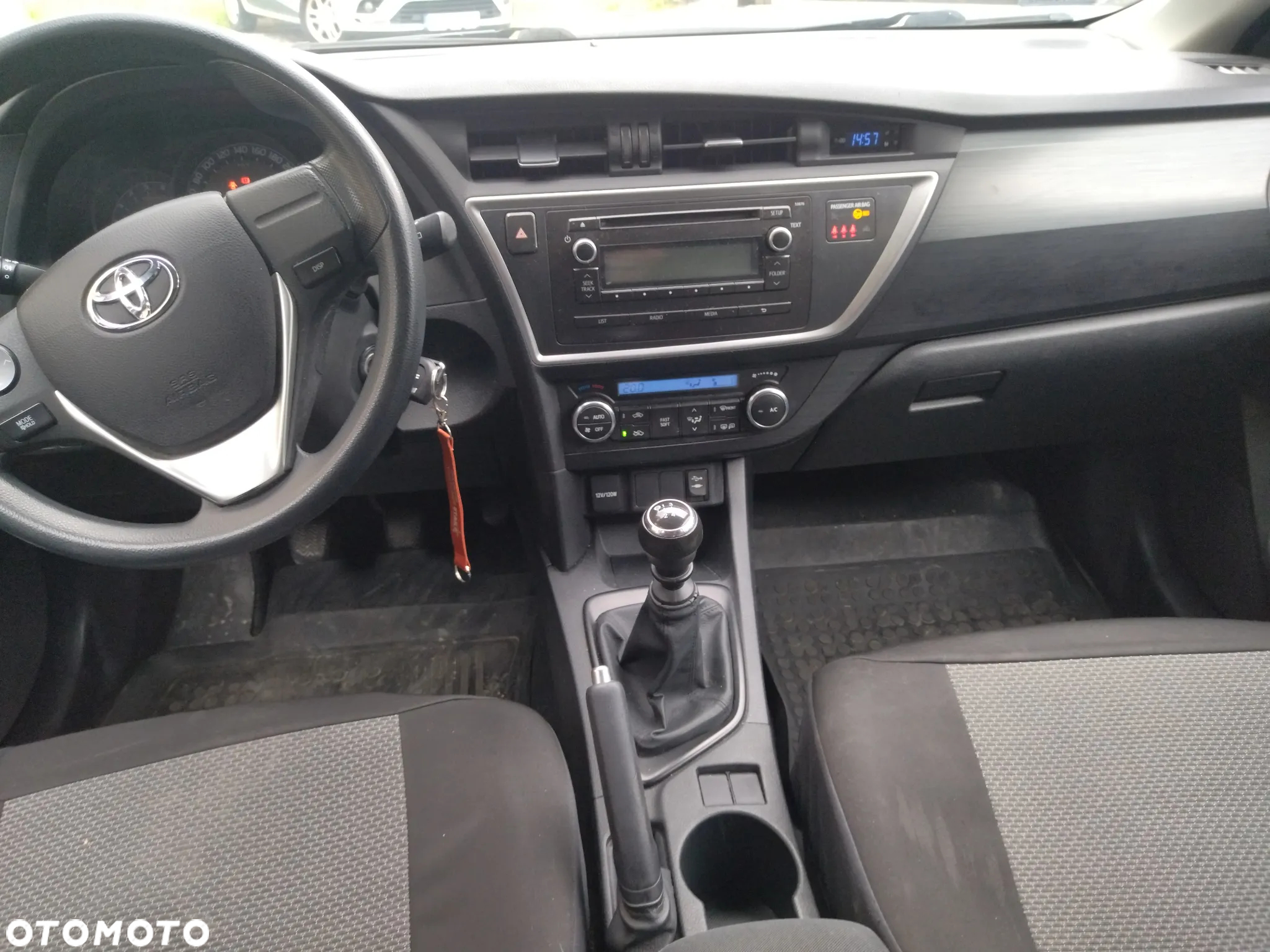 Toyota Auris 1.4 D-4D Active - 4