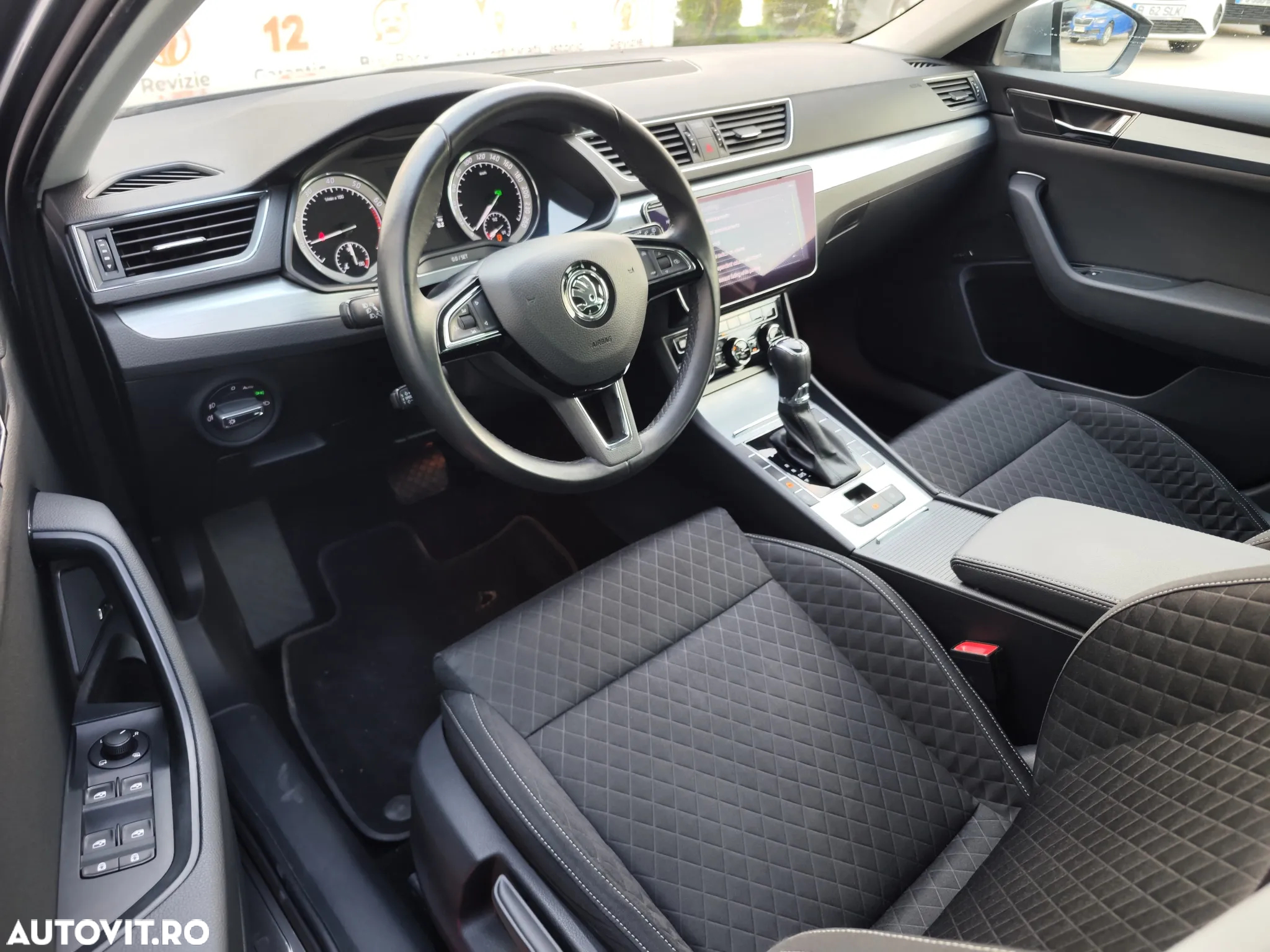 Skoda Superb 1.5 TSI ACT DSG Ambition - 10