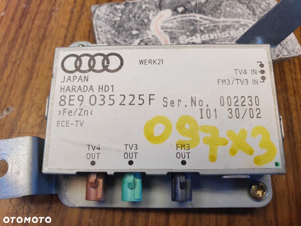 Wzmacniacz 8E9035225F Tuner Radia Anteny Modul Sensor TV FM ECE-TV Audi A4 B6 B7 - 2