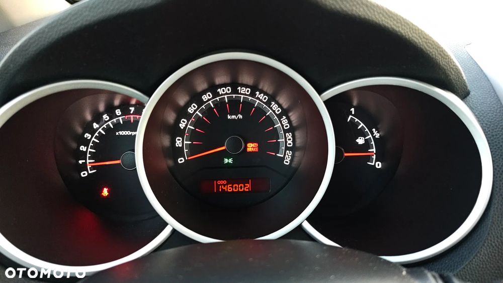 Kia Venga 1.4 L - 34