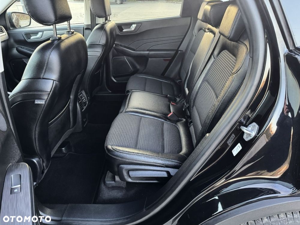 Ford Kuga 2.0 EcoBlue AWD Titanium X - 26