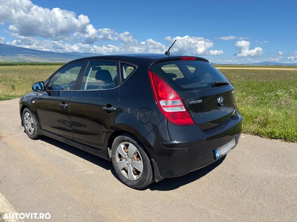 Hyundai i30 1.4 DOHC GL Classic - 3