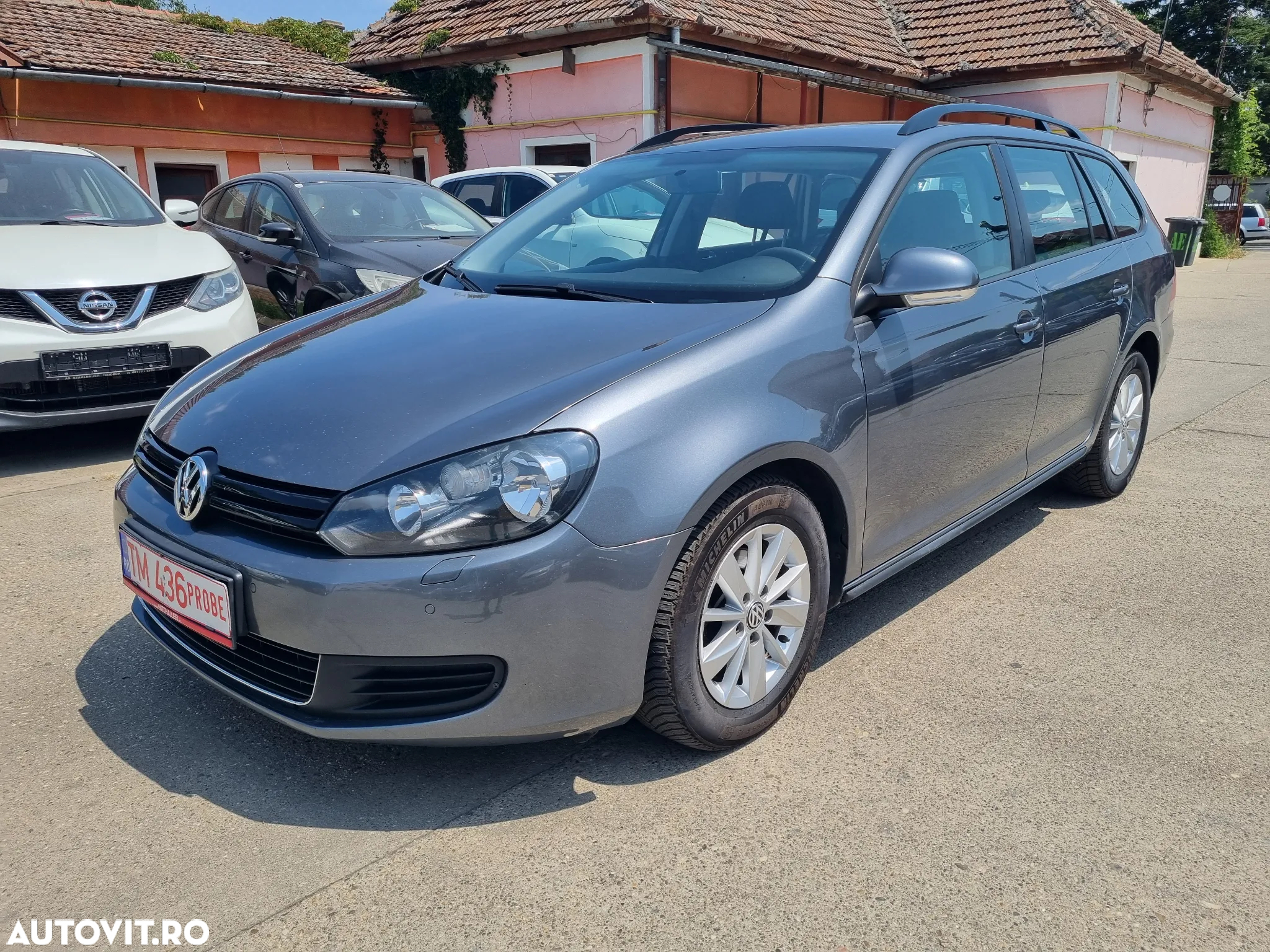 Volkswagen Golf 1.6 TDI BlueMotion Technology Comfortline - 34