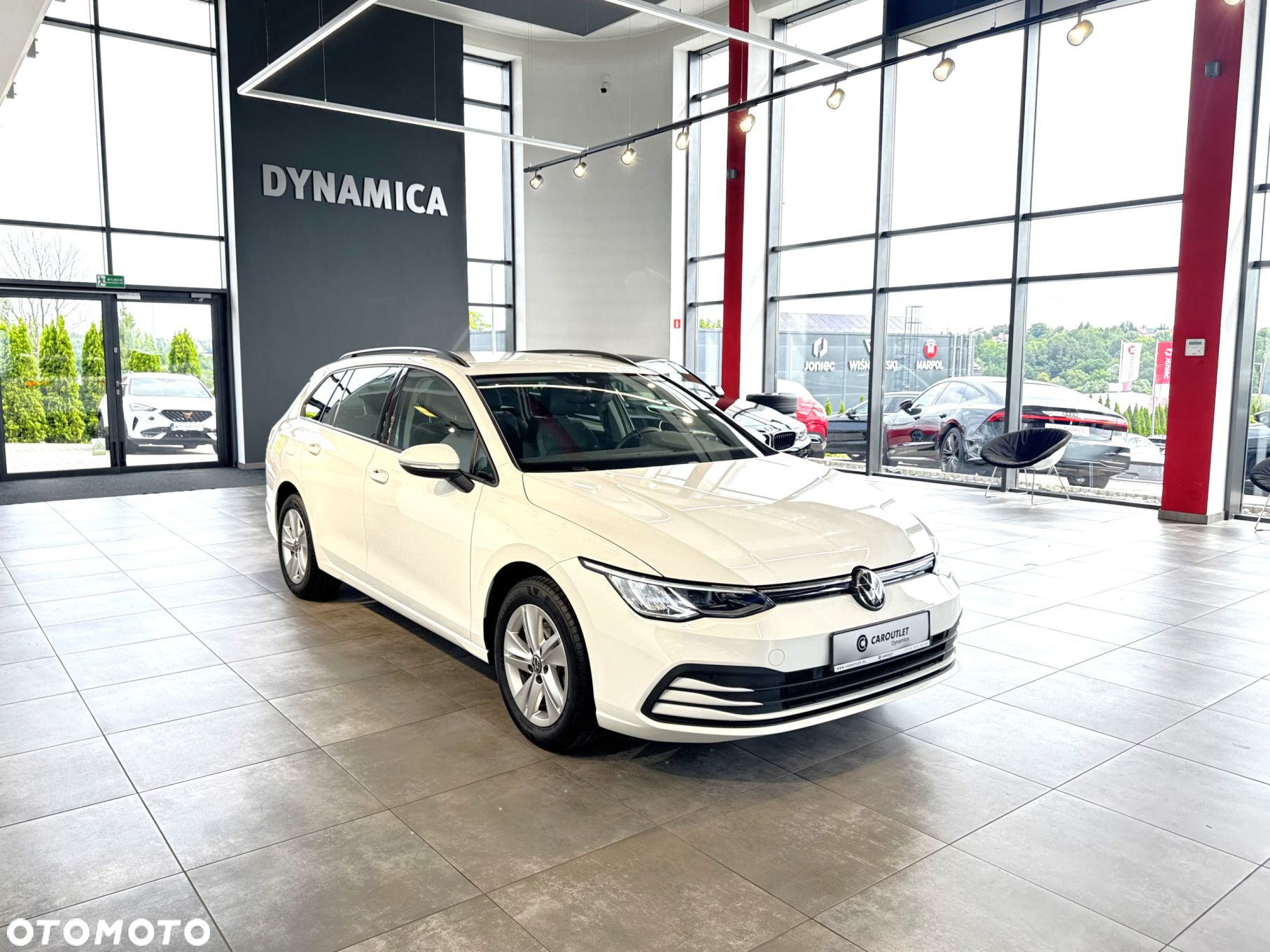 Volkswagen Golf - 2