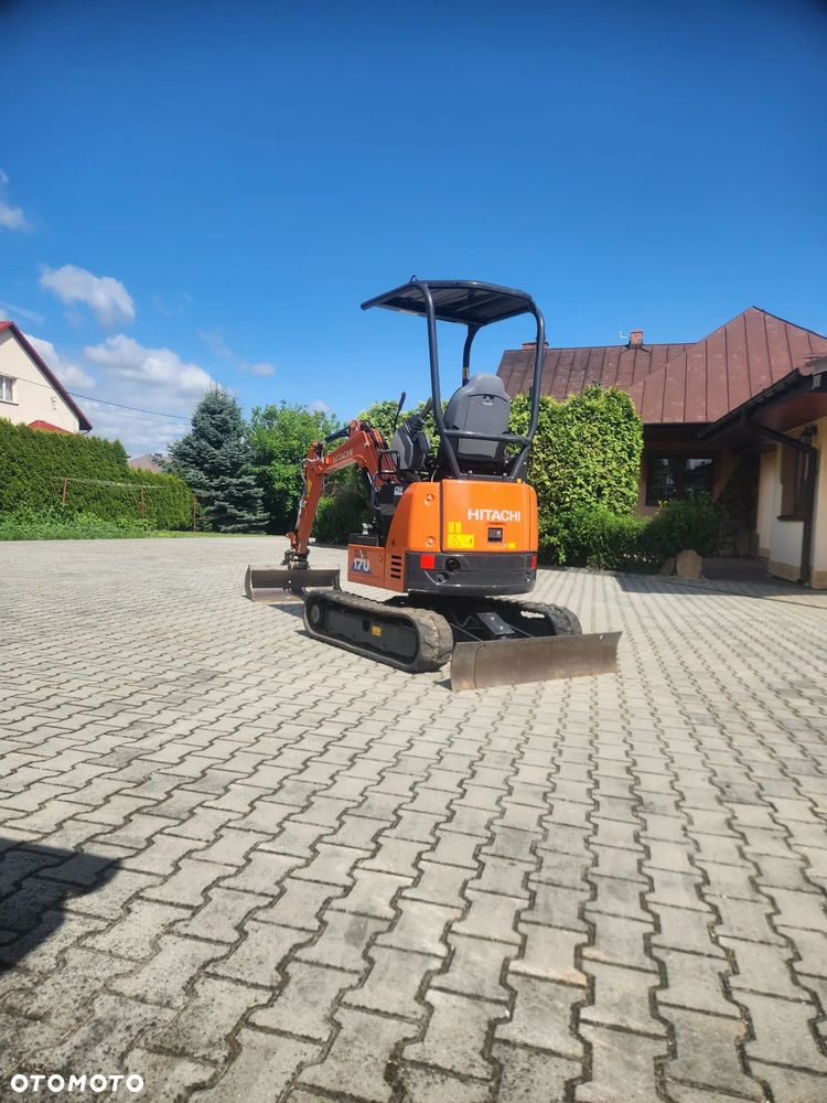 Hitachi ZX17U-6 - 7
