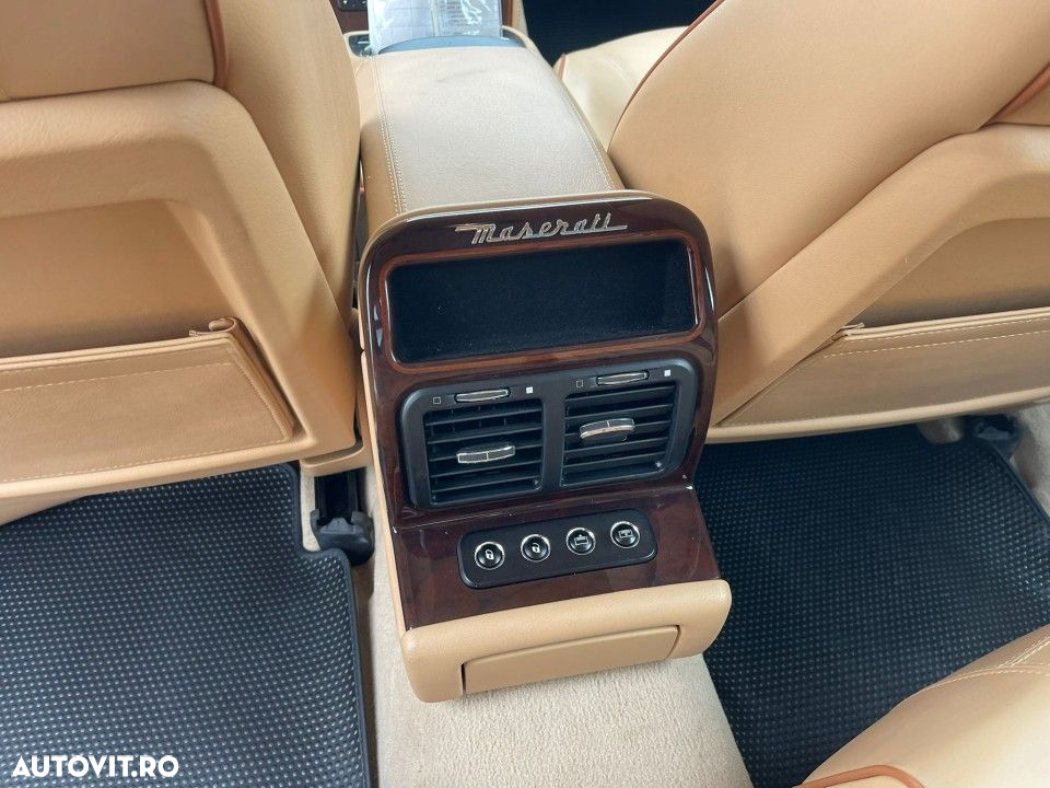 Maserati Quattroporte - 14