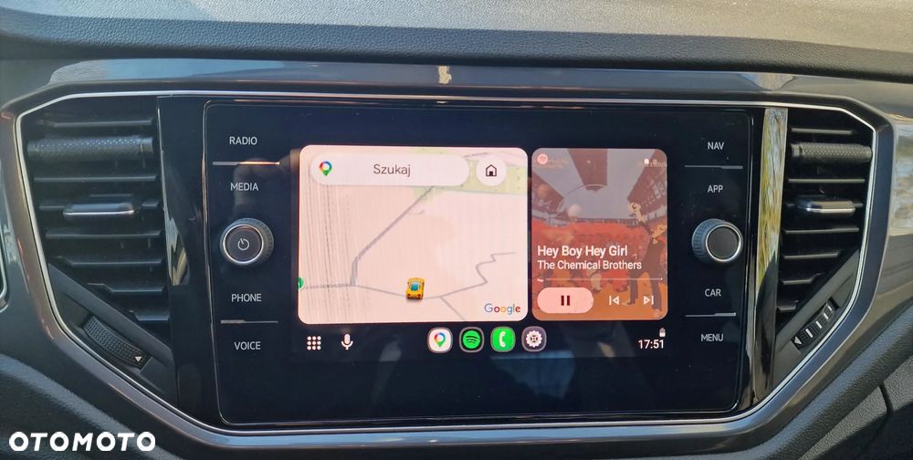 Volkswagen T-Roc 1.5 TSI ACT Premium DSG - 11