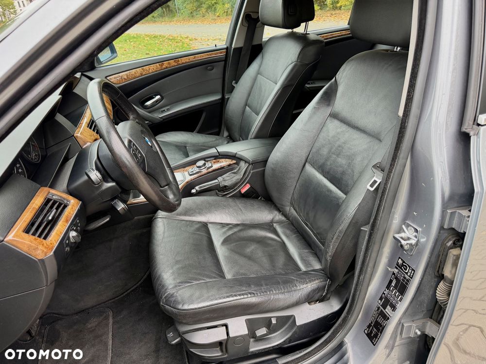 BMW Seria 5 520d - 17