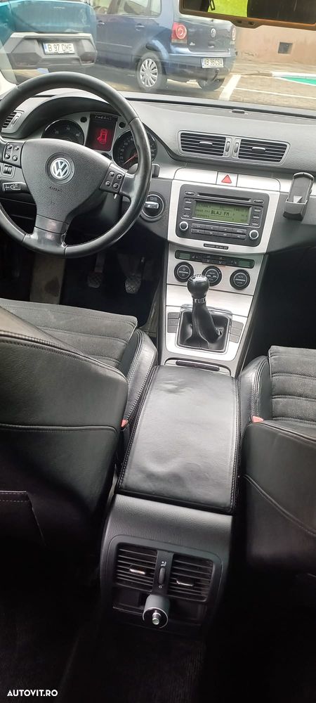Volkswagen Passat 2.0TDI Comfortline DPF - 9